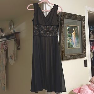 Black cocktail dress size 8 petite